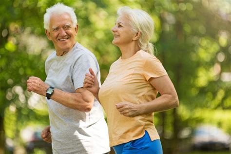 Adultos mayores activos