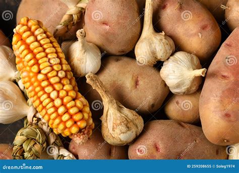 Cultivos principales: Maíz, Porotos y Papas
