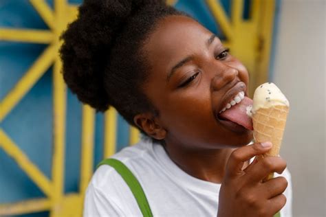 Disfrutando un Helado