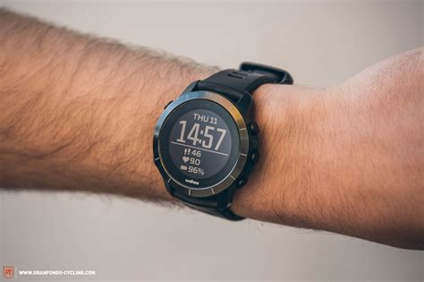 ELEMNT RIVAL