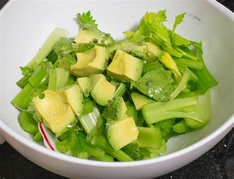 Ensalada de Palta, Manzana y Apio