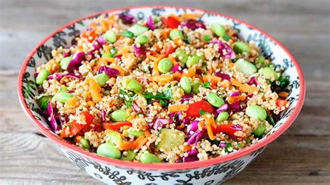Ensalada de verduras con quinoa