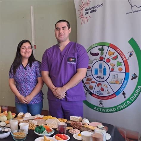 Estudiantes de Nutrición y Dietética en la Universidad