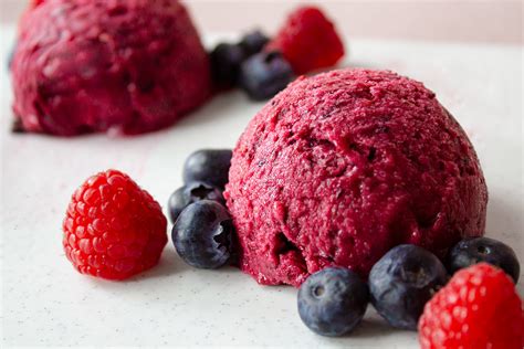 Helado Vegano de Frutos Rojos