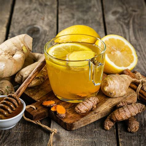 Infusión de limón y cúrcuma
