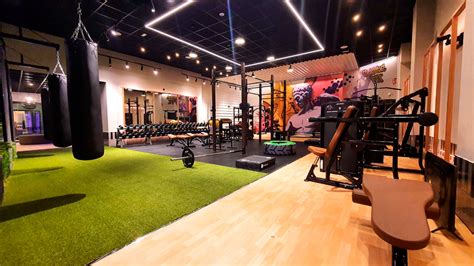 Interior de un gimnasio