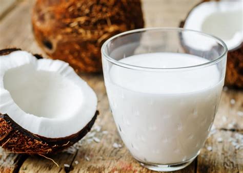 Leche de Coco Casera