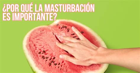 Mujer disfrutando de la masturbación