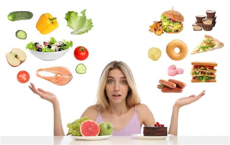 Mujer eligiendo alimentos saludables