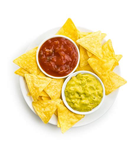 Nachos de Maíz con Guacamole y Salsa