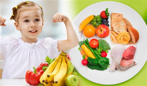 Niños comiendo alimentos saludables