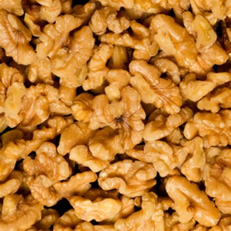 Nueces mariposa