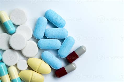 Píldoras y cápsulas de medicamentos