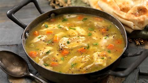 Preparación de sopa de pollo