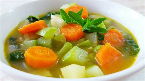 Sopa de Verduras Casera