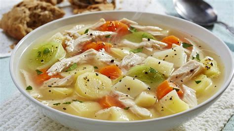 Sopa de pollo y verduras