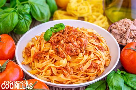 Tallarines con salsa