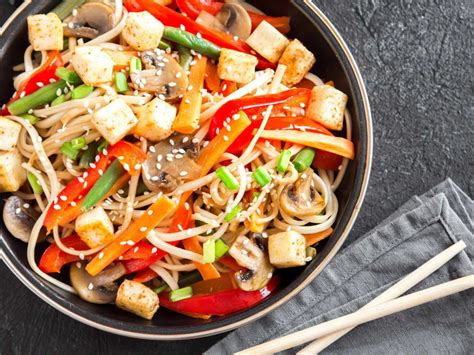 Tofu Salteado con Vegetales