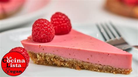 Torta Vegana con Relleno de Frambuesa
