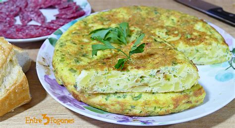 Tortilla de papa con perejil