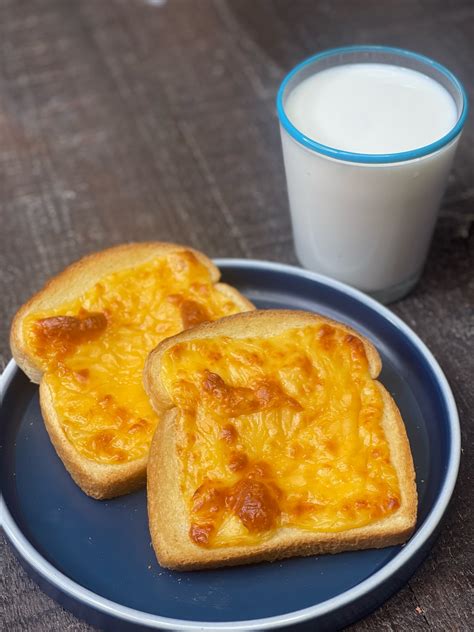 Tostada con queso