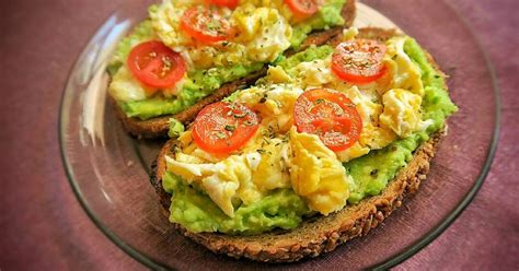 Tostadas de palta