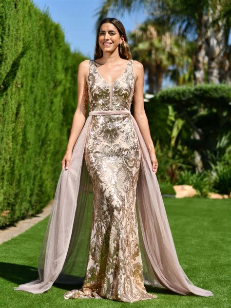 Vestidos de fiesta con corte en A